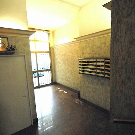 Ababaluba - Colosseo - San Giovanni Apartmán Řím
